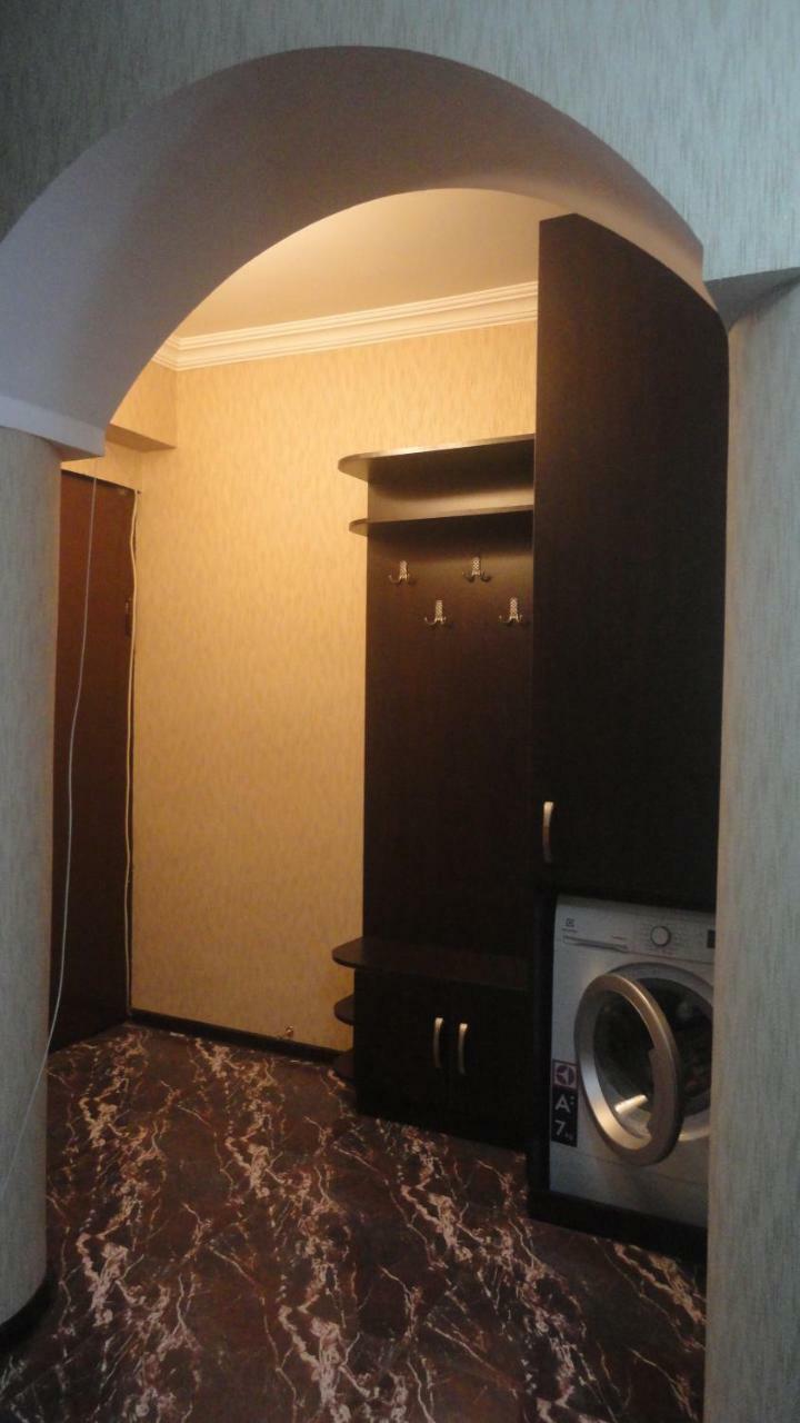 Apartment Жужуна Batumi Exterior photo